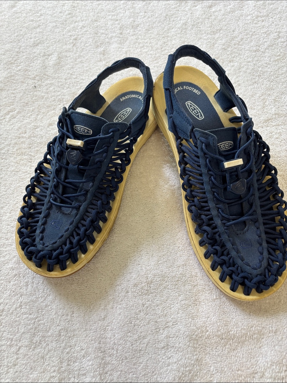 KEEN Uneek sandals